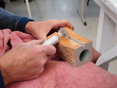 toni carving ceramic copy